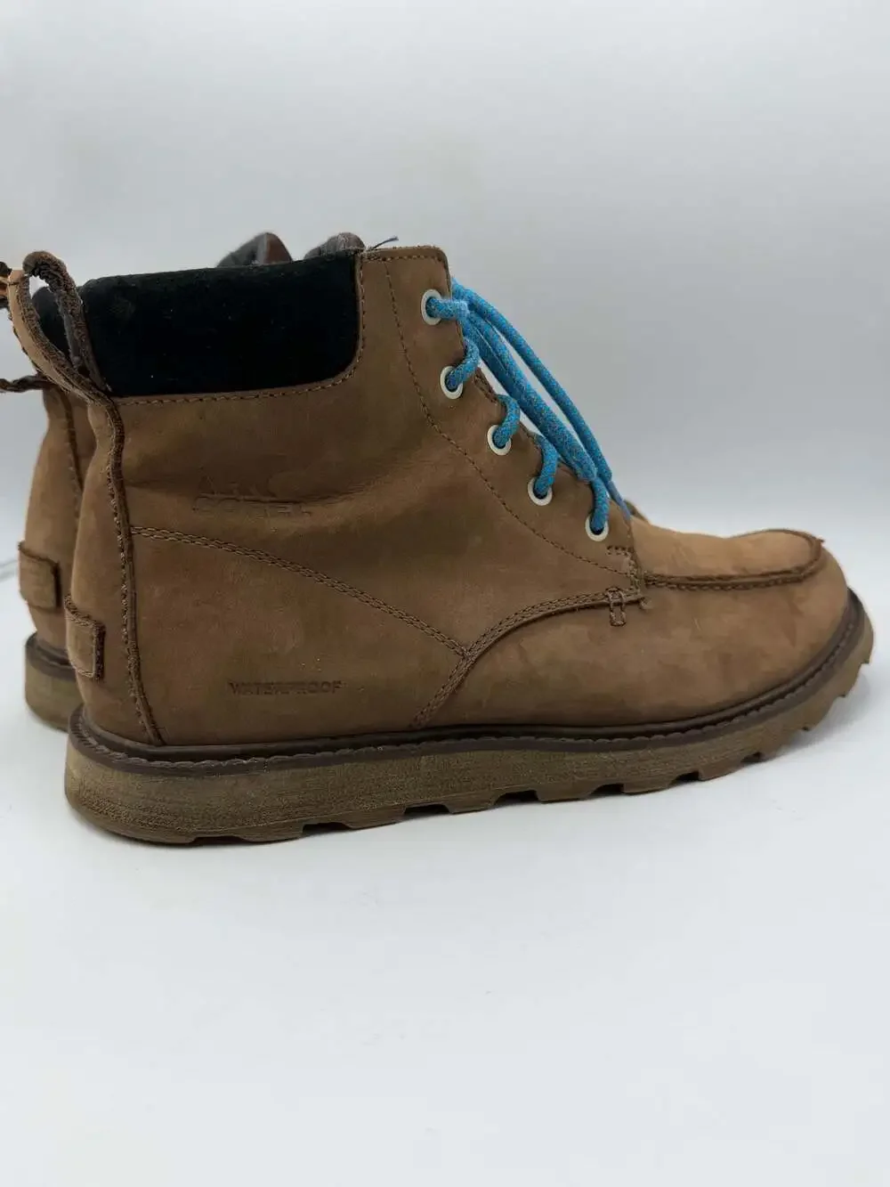Sorel Madson Moc Toe Waterproof Boots Mens 9.5 Brown Leather NM2788-238